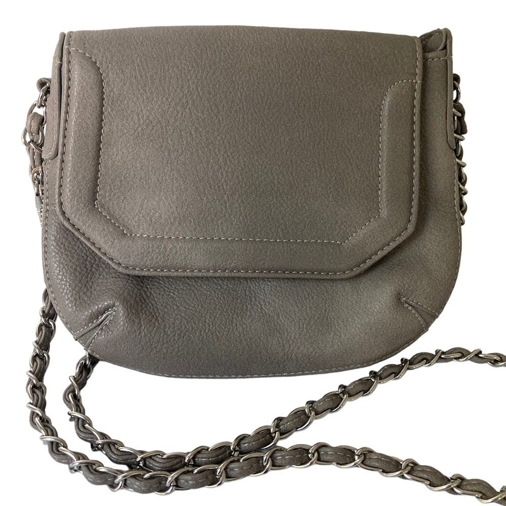 URBAN EXPRESSIONS Gray Pewter Expandable Crossbody Bag Purse. Vegan.